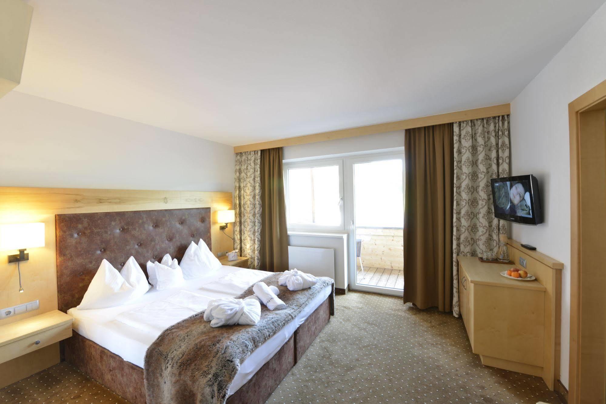 Hotel & Alpin Lodge Der Wastlhof Niederau Zewnętrze zdjęcie